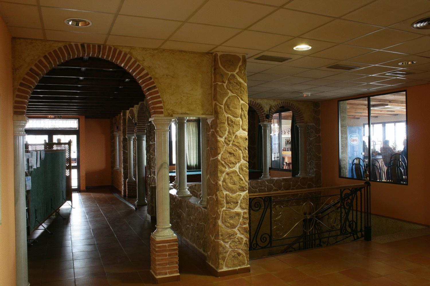 Hotel Restaurante Banos Baños de la Encina Exterior foto