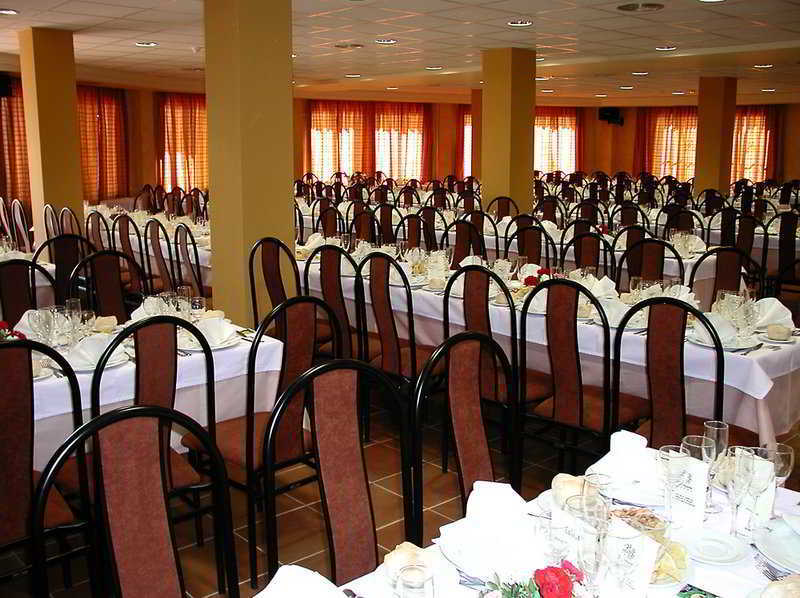 Hotel Restaurante Banos Baños de la Encina Exterior foto